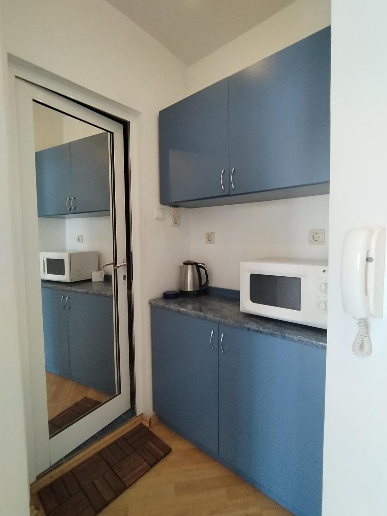Lira Sto Apartments 帕莫瑞 外观 照片