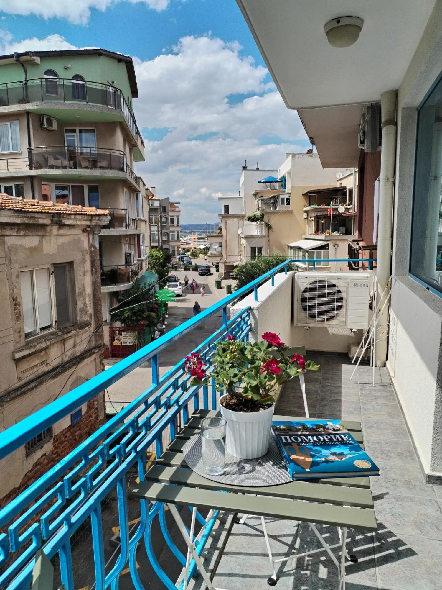 Lira Sto Apartments 帕莫瑞 外观 照片