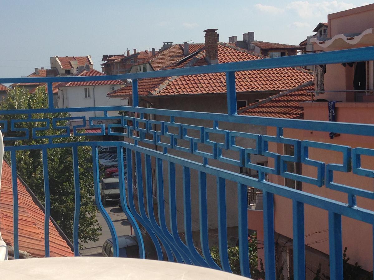 Lira Sto Apartments 帕莫瑞 外观 照片