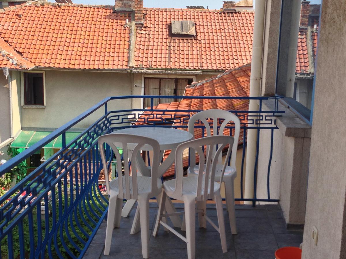 Lira Sto Apartments 帕莫瑞 外观 照片